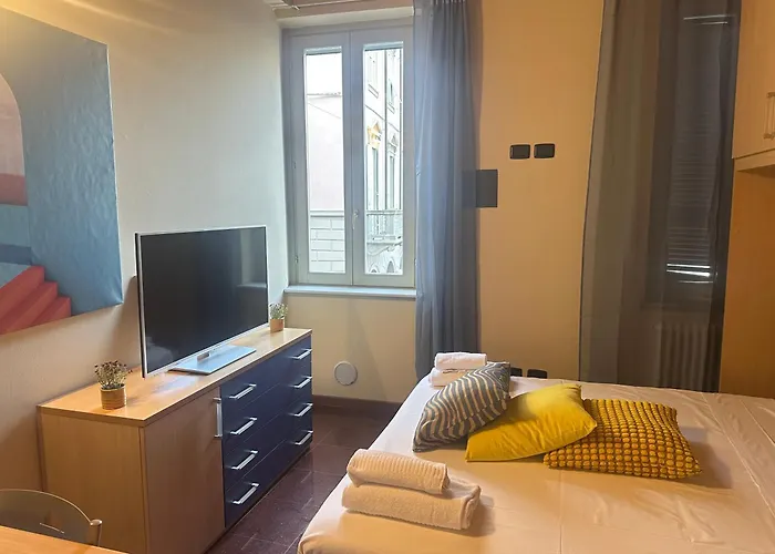 Feel - Pontida بيرغامو